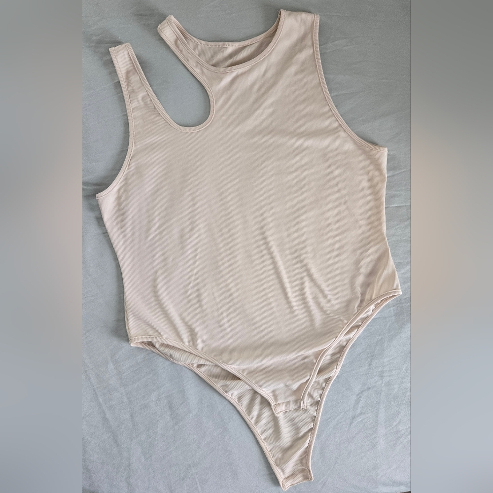 Shein Curve Cut Out Ribbed Tank Bodysuit, Cream Size 3XL NWOT